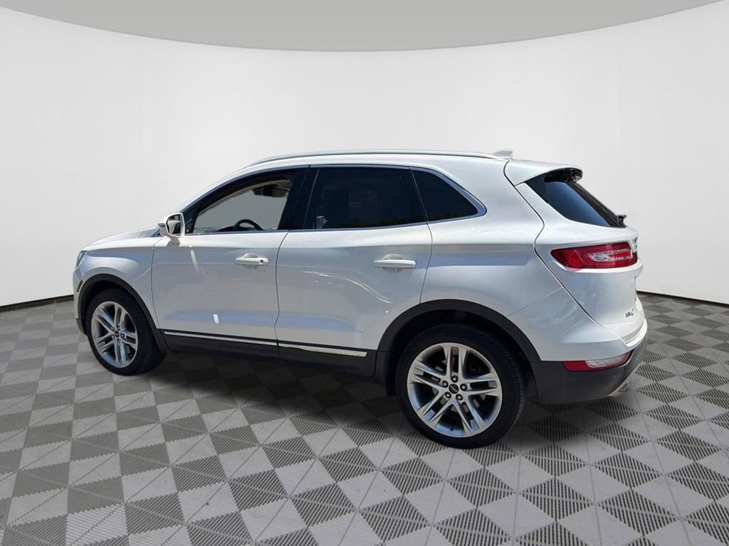 Used 2017 Lincoln MKC Reserve w/ Lincoln MKC Climate Package AWD/4WD image 5