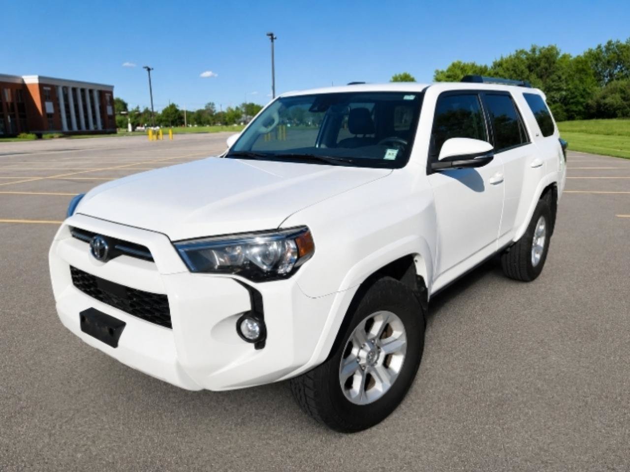 Used 2020 Toyota 4Runner SR5 Premium AWD/4WD image 3