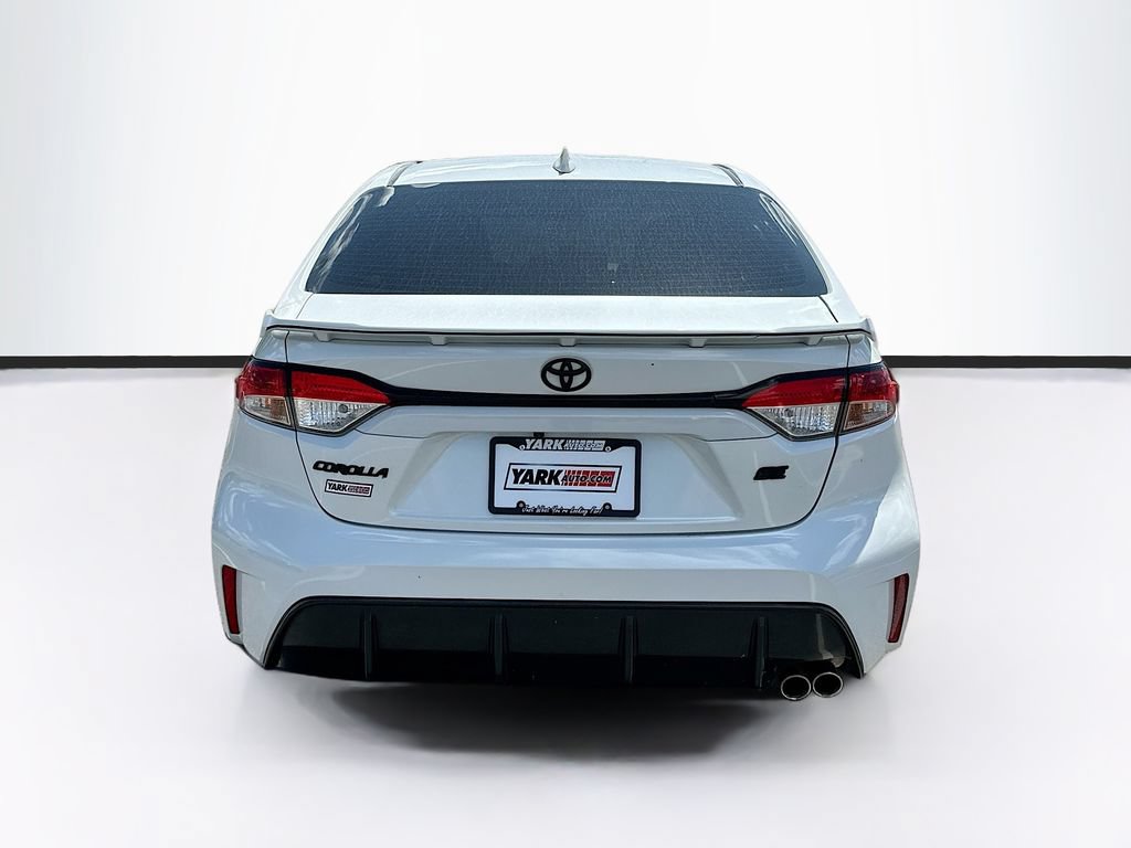 Used 2025 Toyota Corolla SE w/ Convenience Package FWD image 9