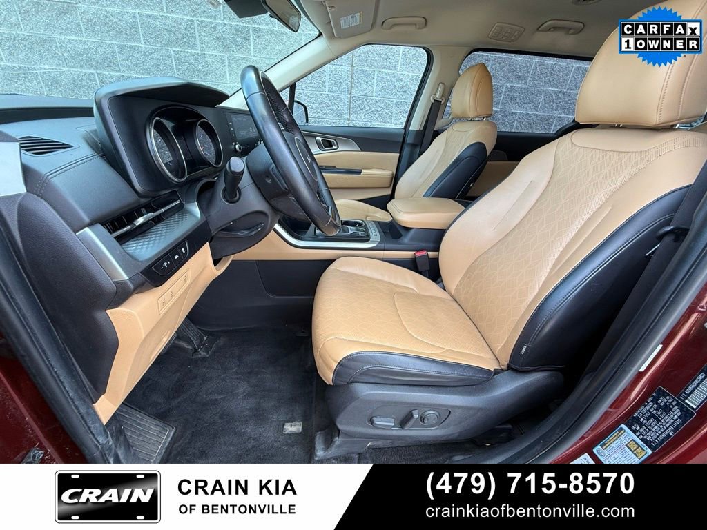 Used 2022 Kia Carnival LX FWD image 22