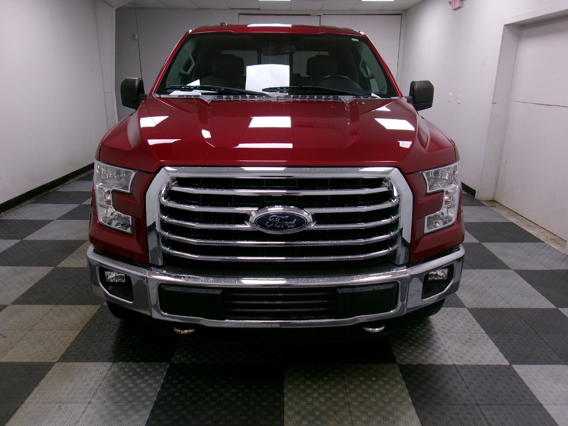 Used 2015 Ford F150 XLT w/ Equipment Group 302A Luxury image 15