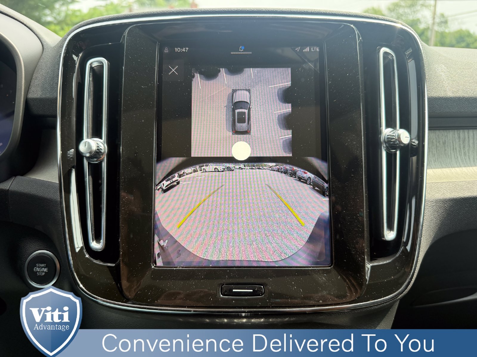 New 2026 Volvo XC40 B5 Plus w/ Protection Package Premier AWD/4WD image 16