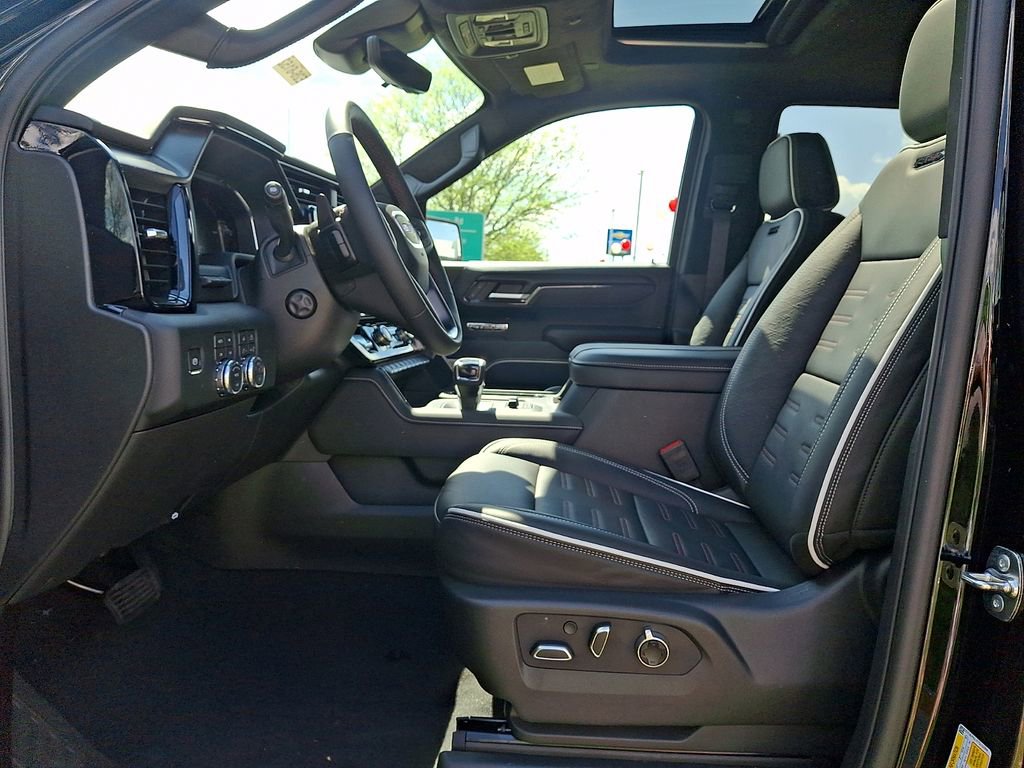 New 2026 GMC Sierra 1500 AT4X AWD/4WD image 9
