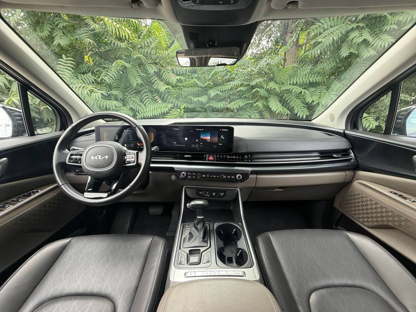 Used 2026 Kia Carnival FWD image 30