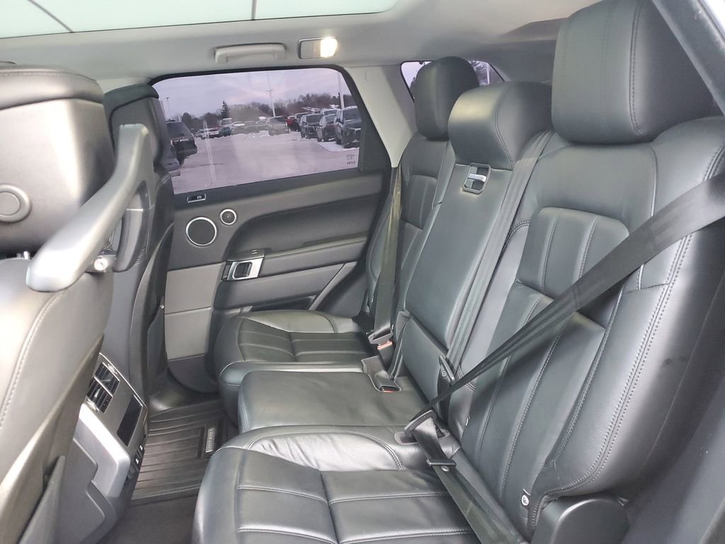 Used 2018 Land Rover Range Rover Sport SE image 29