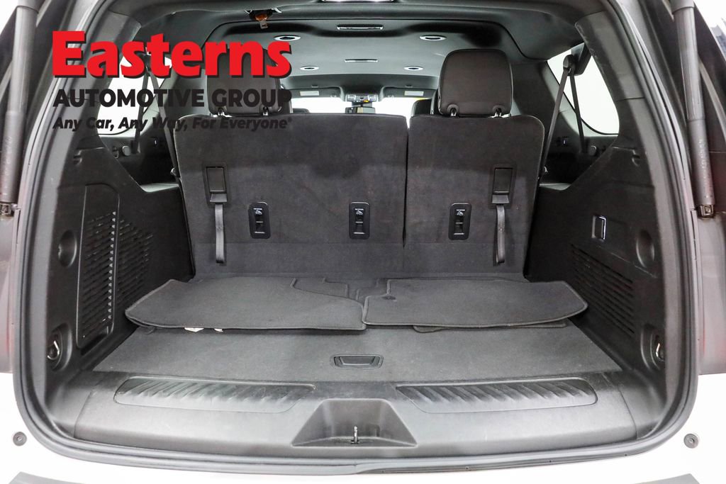 Used 2024 GMC Yukon XL SLT image 9