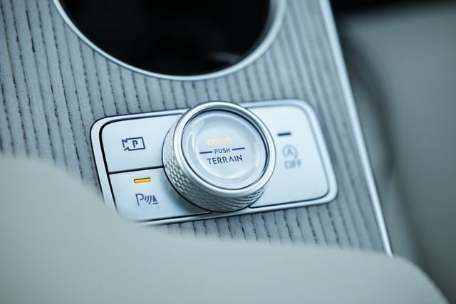 New 2026 Genesis GV80 2.5T Prestige image 40