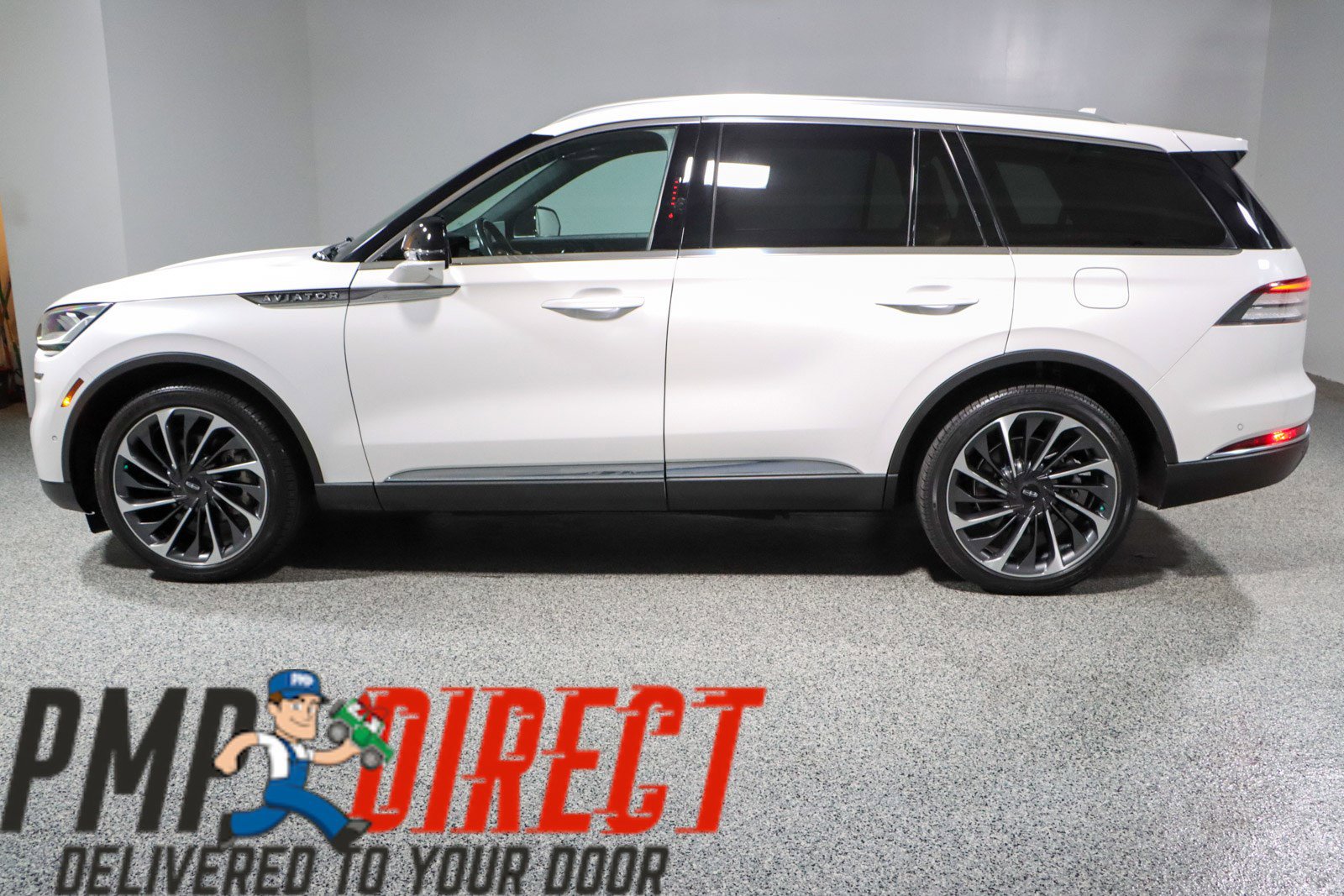 Used 2023 Lincoln Aviator Reserve w/ Equipment Group 201A image 10