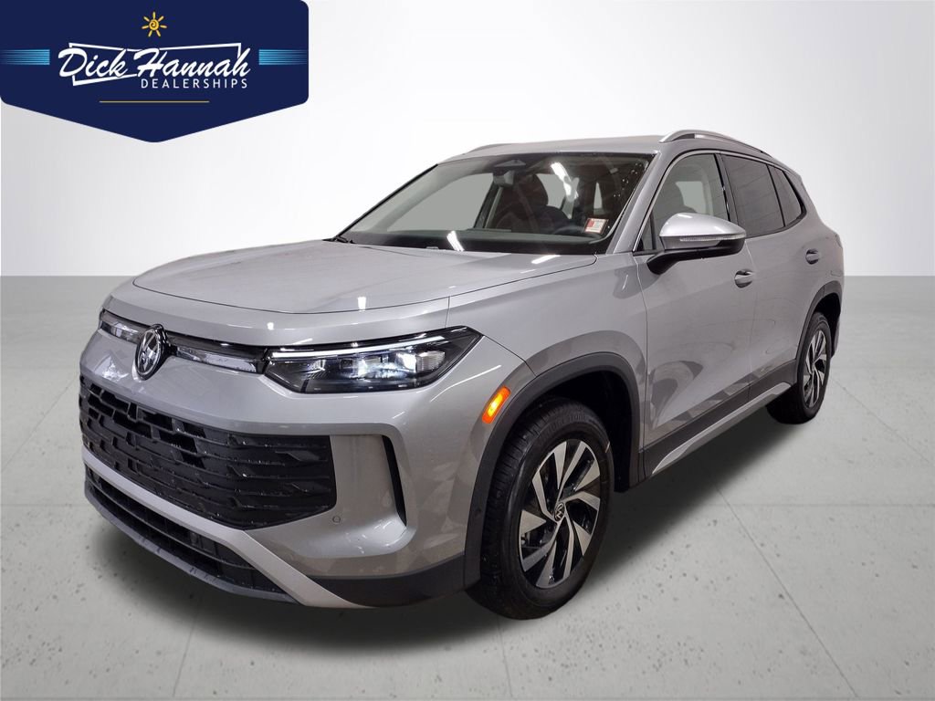 New 2026 Volkswagen Tiguan S image 1