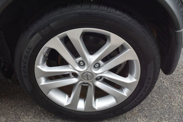 Used 2012 Nissan Juke SV image 44