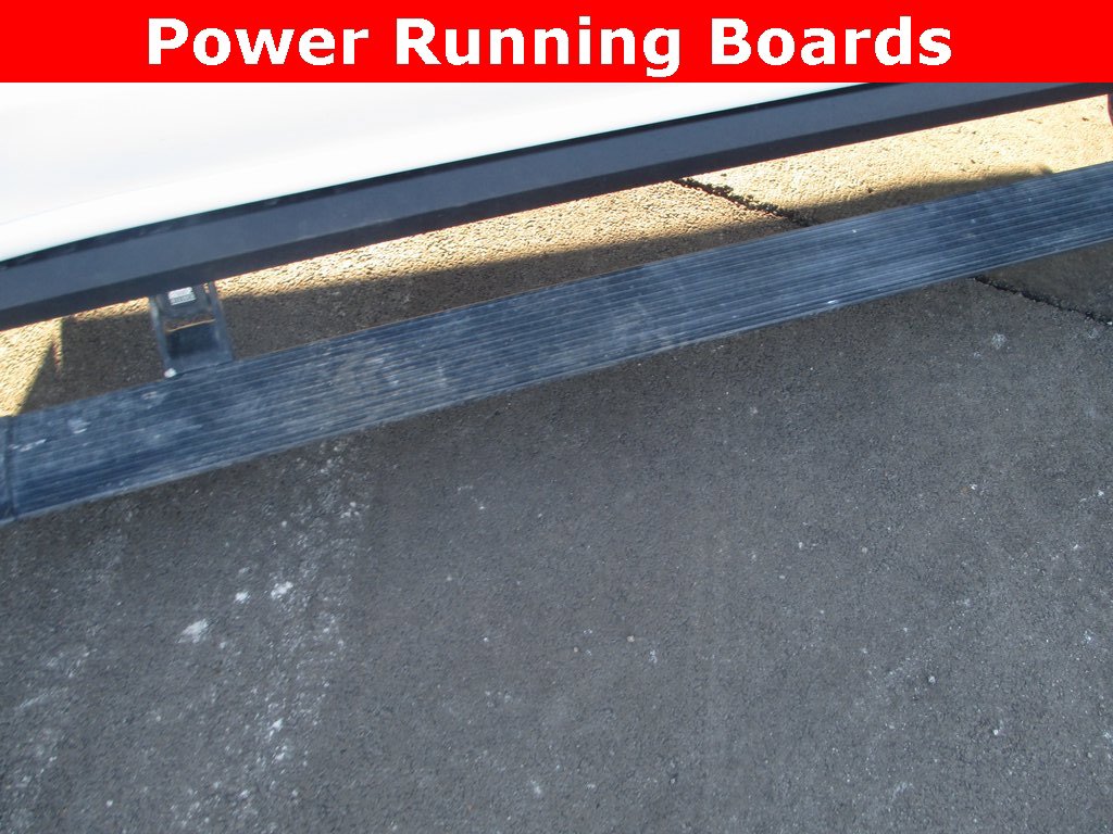 Certified 2020 GMC Sierra 3500 SLT w/ SLT Convenience Package image 15