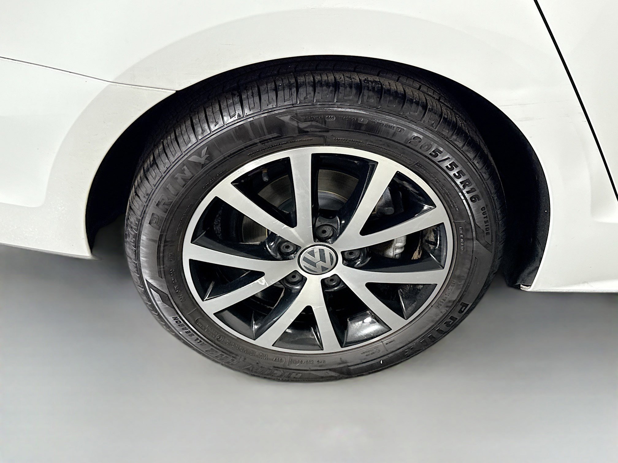 Used 2017 Volkswagen Jetta SE image 33