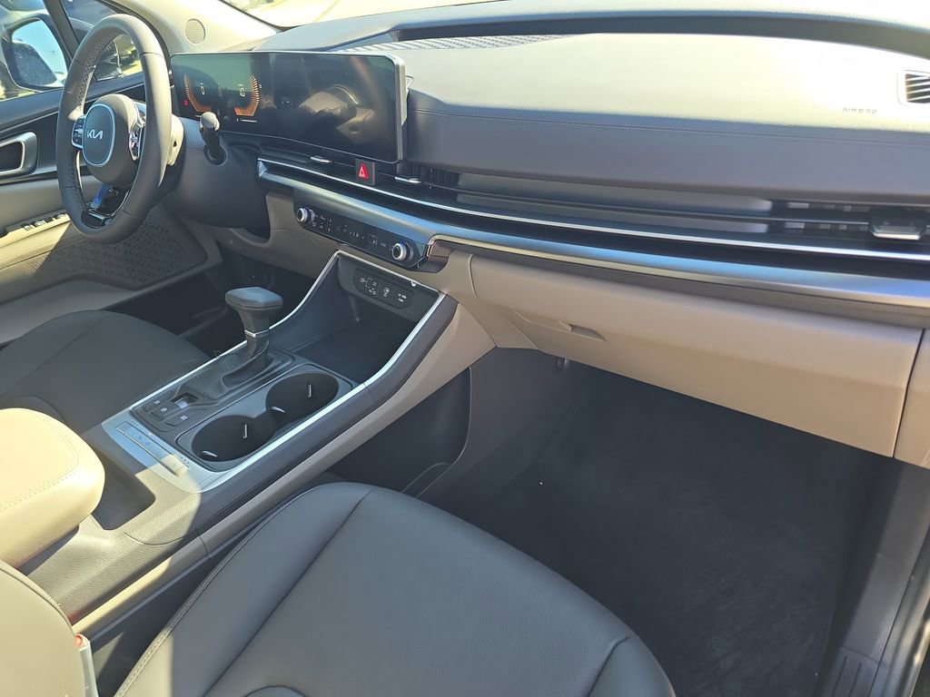 New 2026 Kia Carnival image 11