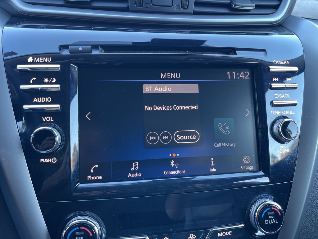 Used 2024 Nissan Murano SV w/ SV Midnight Edition Package image 10