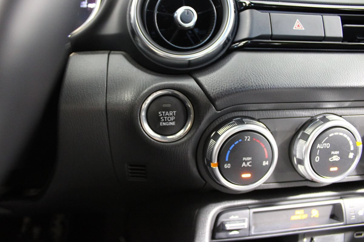 Used 2024 MAZDA MX-5 Miata RF Grand Touring RWD image 25