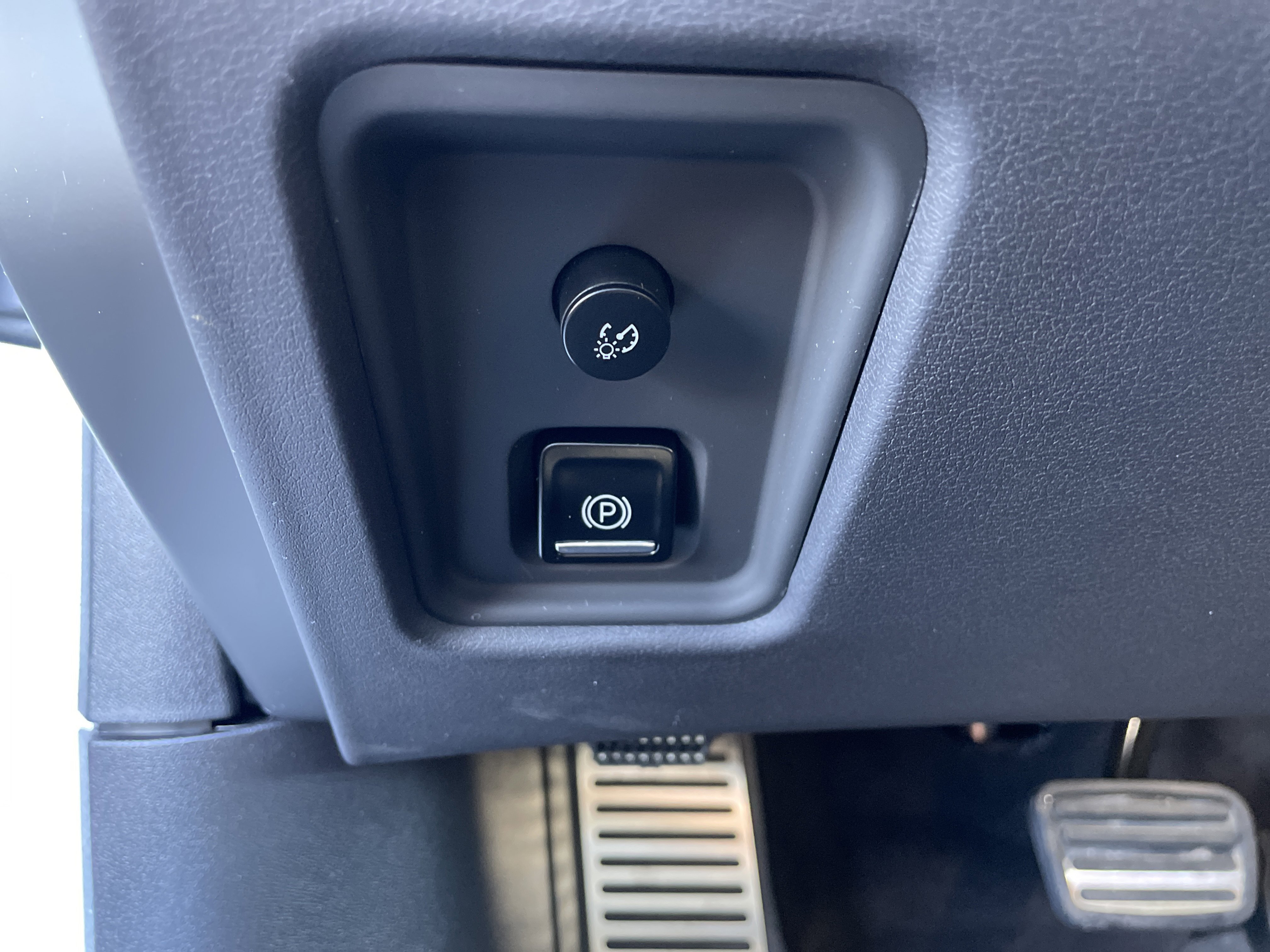 Certified 2025 Chevrolet Corvette Stingray Coupe w/ 1LT image 39