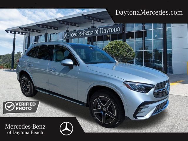 New 2026 Mercedes-Benz GLC 300