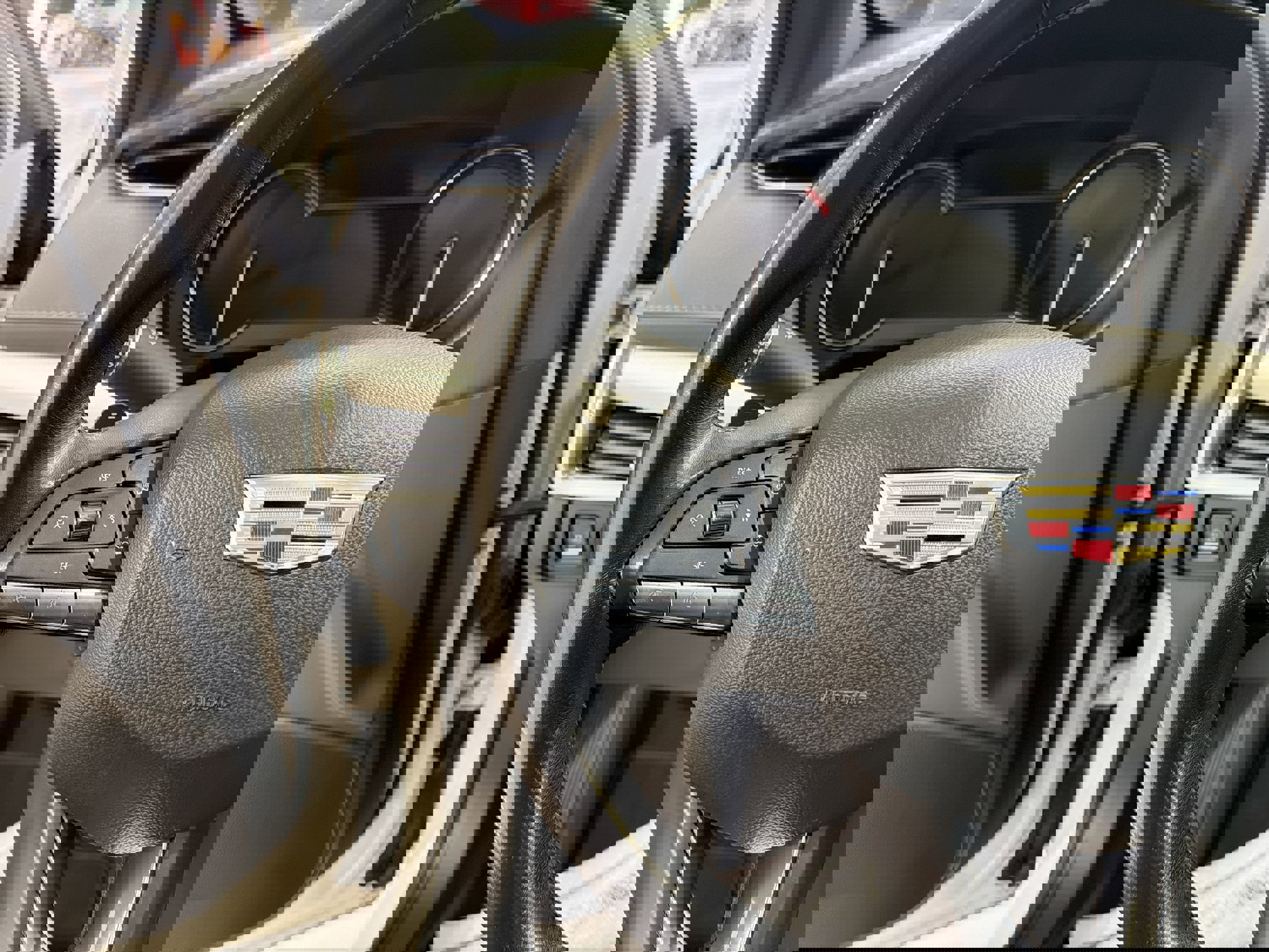 Used 2023 Cadillac XT4 Premium Luxury FWD image 14