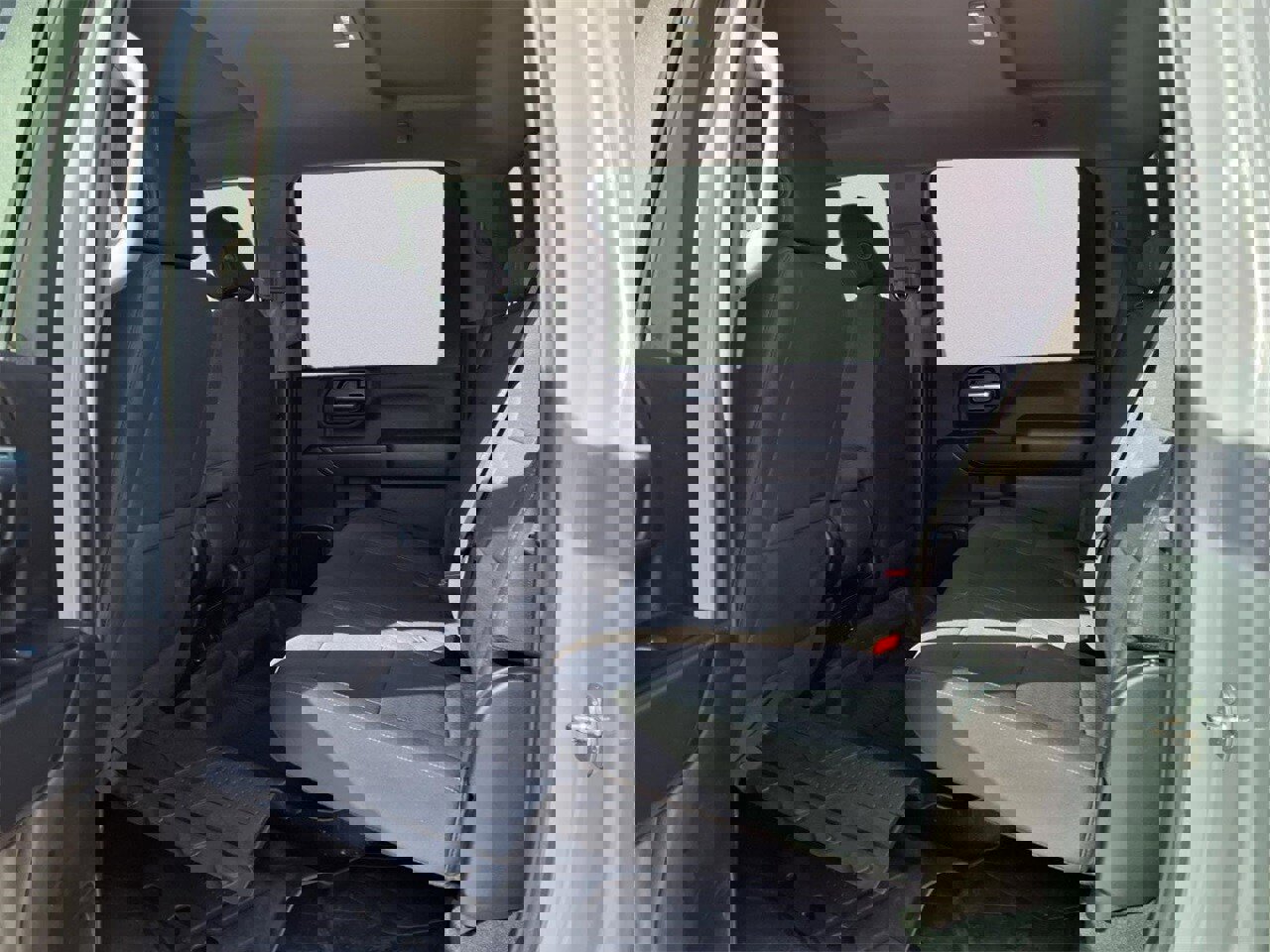 Used 2024 Chevrolet Silverado 2500 Custom w/ Custom Convenience Package image 11