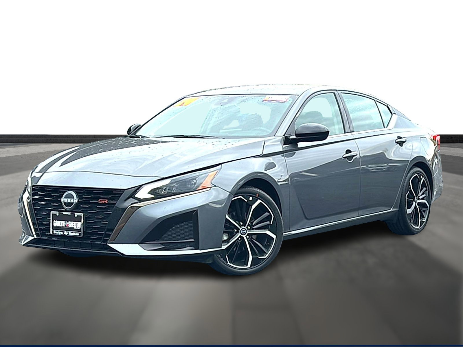 Used 2024 Nissan Altima 2.5 SR image 1