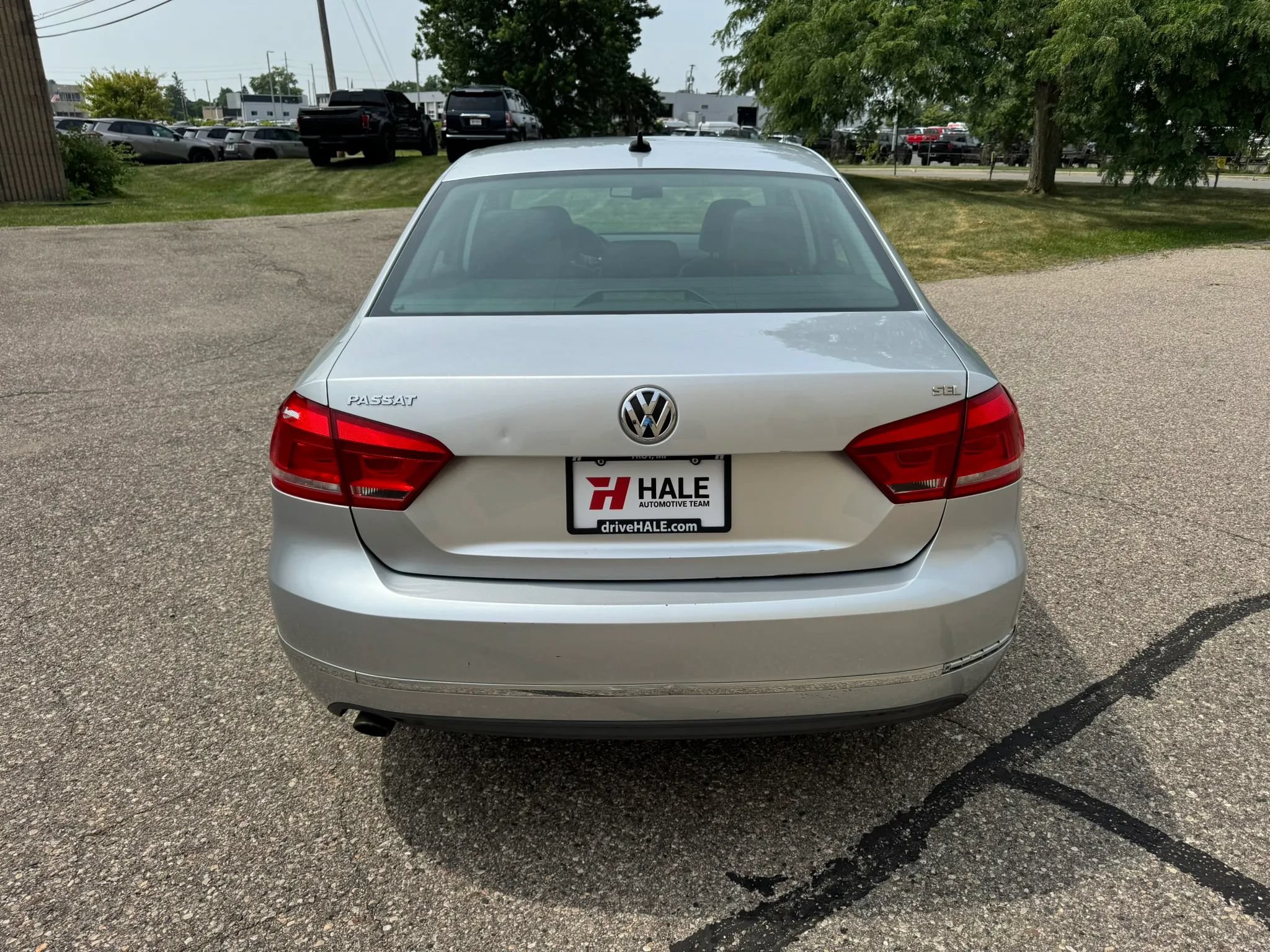 Used 2012 Volkswagen Passat 2.5 SEL Premium FWD image 8