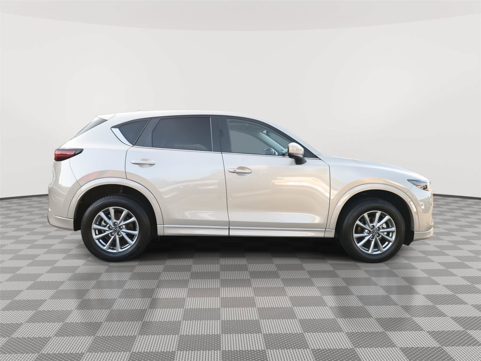 Used 2025 MAZDA CX-5 AWD 2.5 S w/ Preferred Package image 8