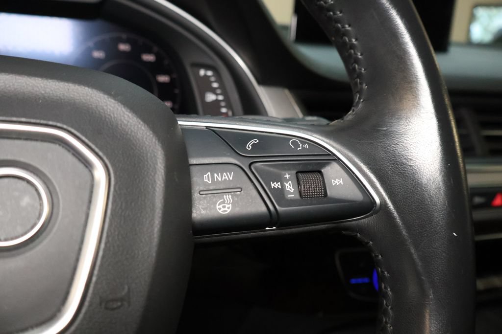 Used 2019 Audi Q7 2.0T Premium Plus w/ Premium Plus Package AWD/4WD image 25