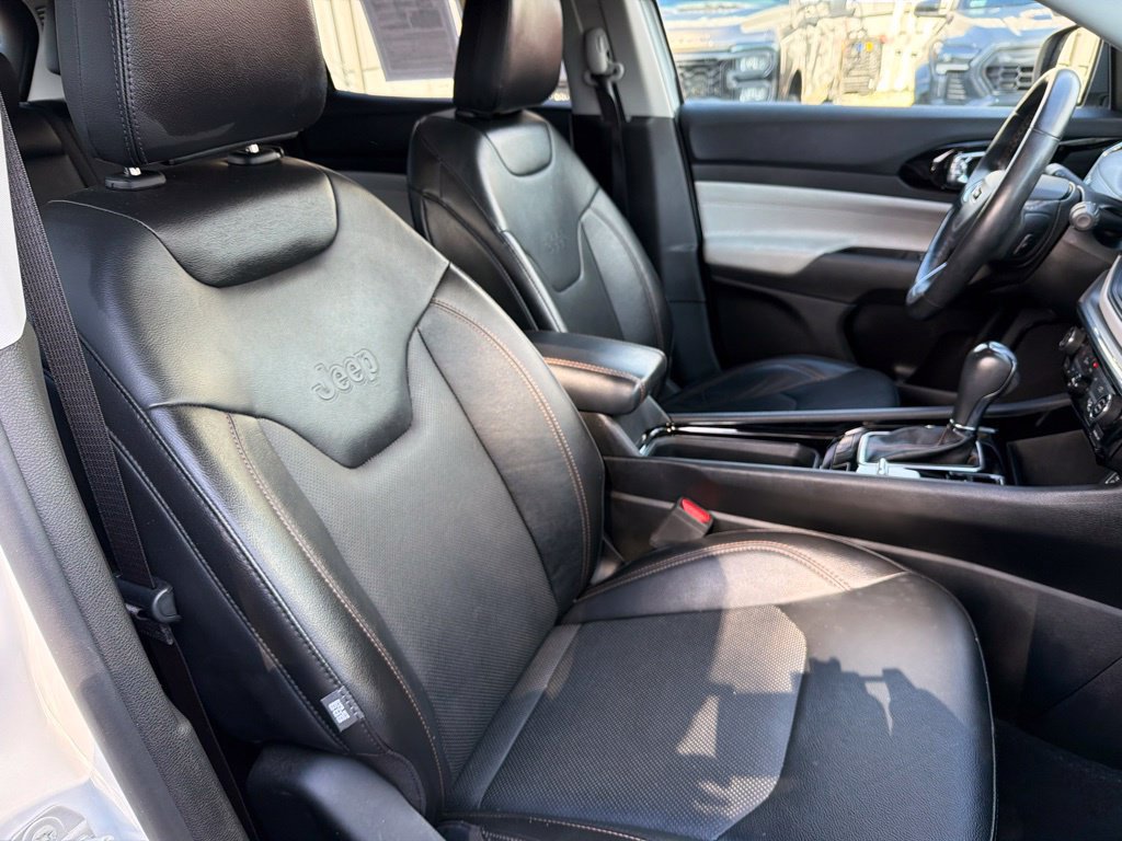 Certified 2022 Jeep Compass Limited AWD/4WD image 32