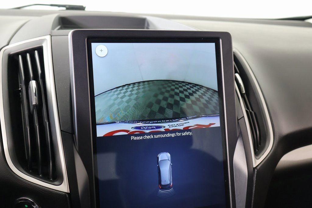 Used 2024 Ford Edge SEL image 6