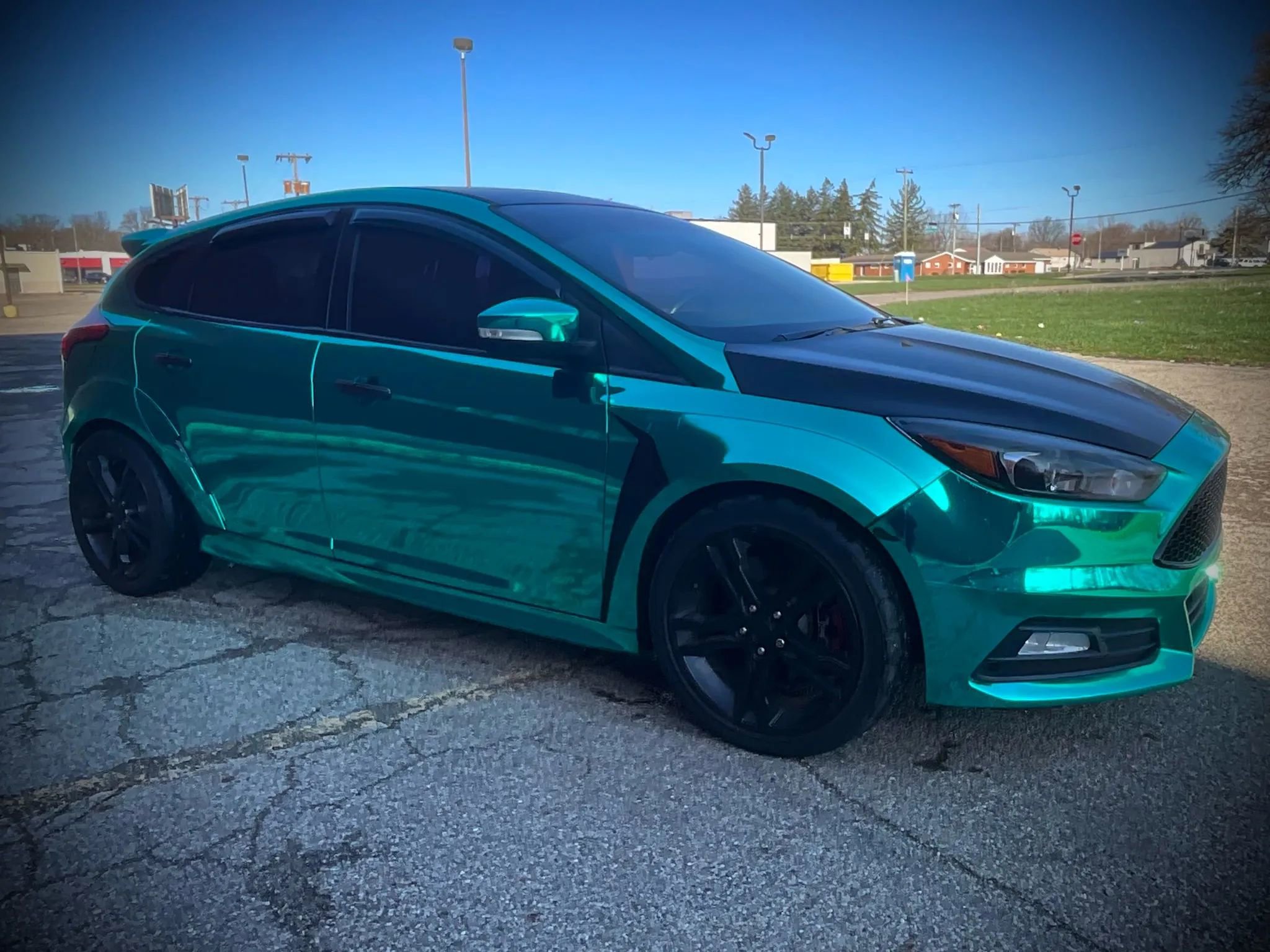 Used 2017 Ford Focus ST image 7