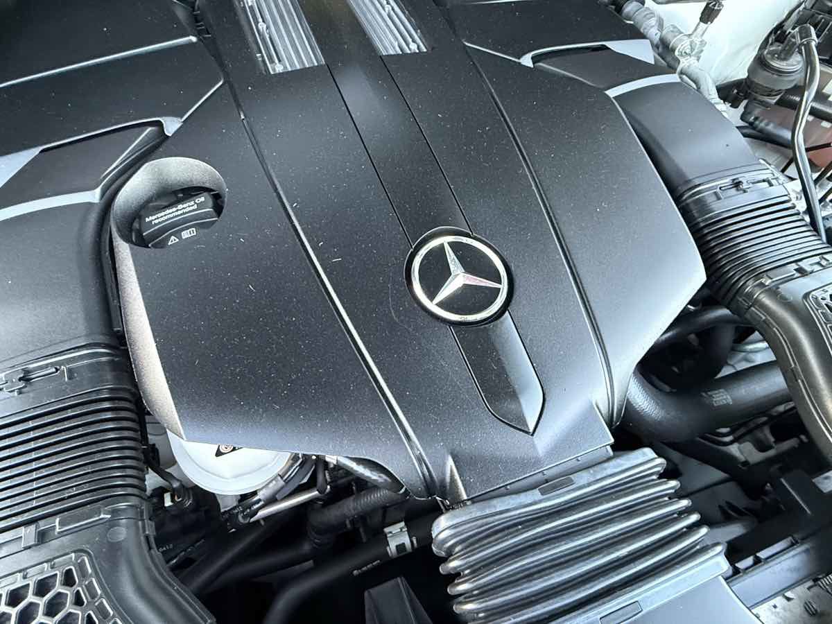 Used 2019 Mercedes-Benz GLS 450 4MATIC image 33