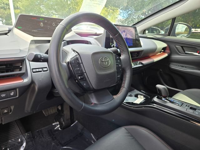 Used 2024 Toyota Prius Prime FWD image 12