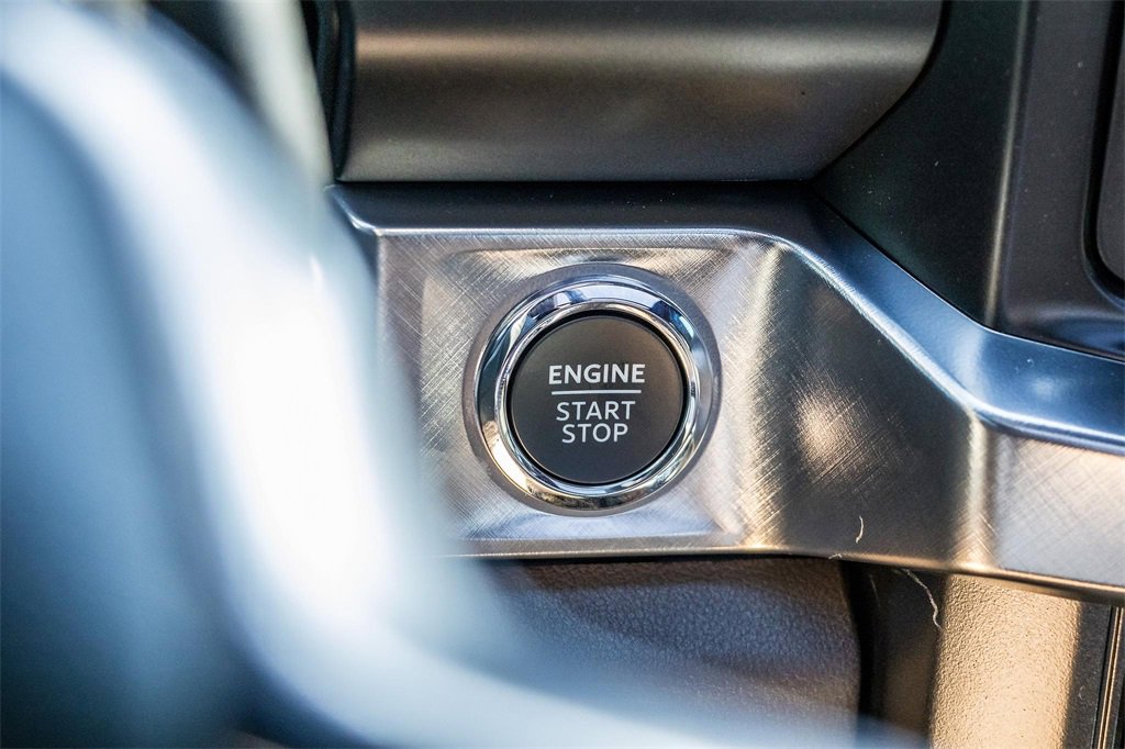 New 2026 Ford F250 King Ranch w/ Chrome Package image 31