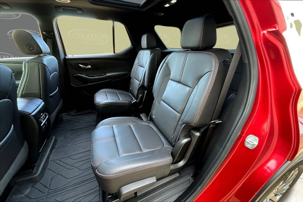 Used 2023 Chevrolet Traverse RS w/ LPO, Floor Liner Package image 14
