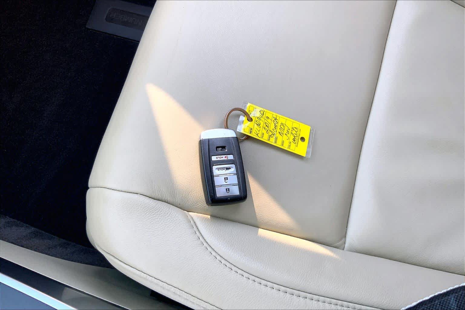 Used 2019 Acura MDX FWD image 15