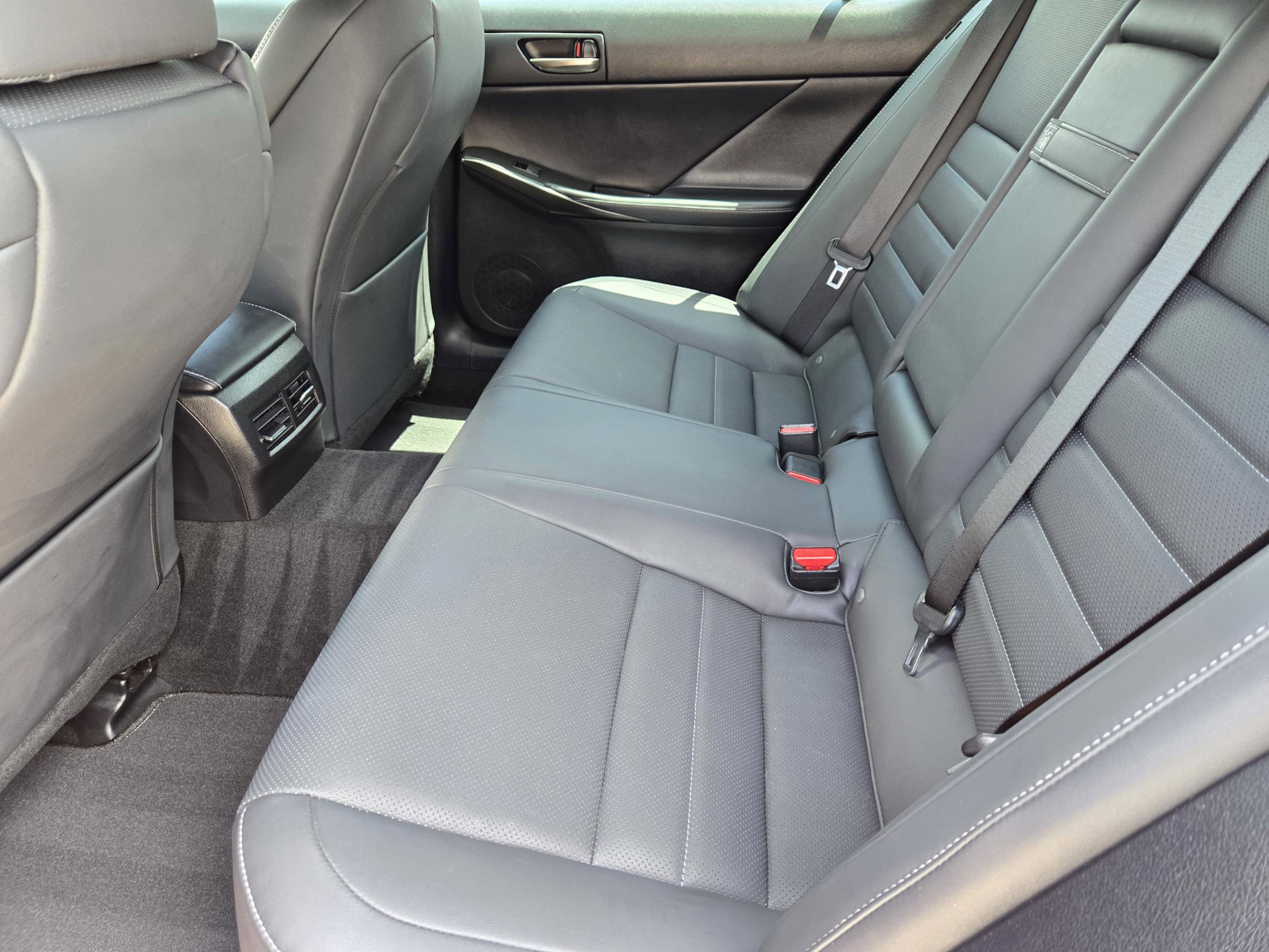 Used 2023 Lexus IS 350 F Sport w/ Memory Package RWD image 29