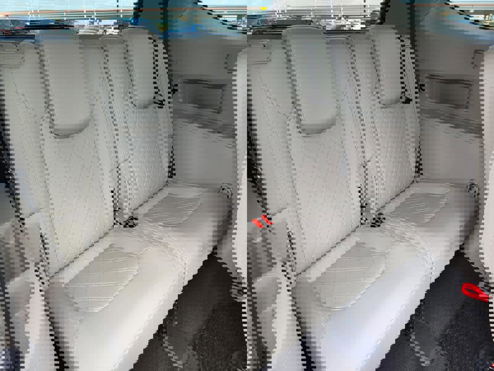 Used 2024 Volkswagen Atlas SEL Premium R-Line image 12