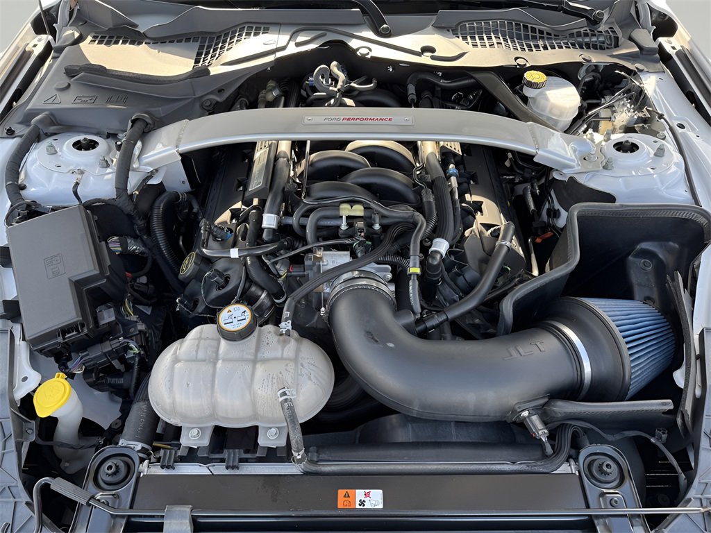 Used 2018 Ford Mustang Shelby GT350 w/ Convenience Package image 27