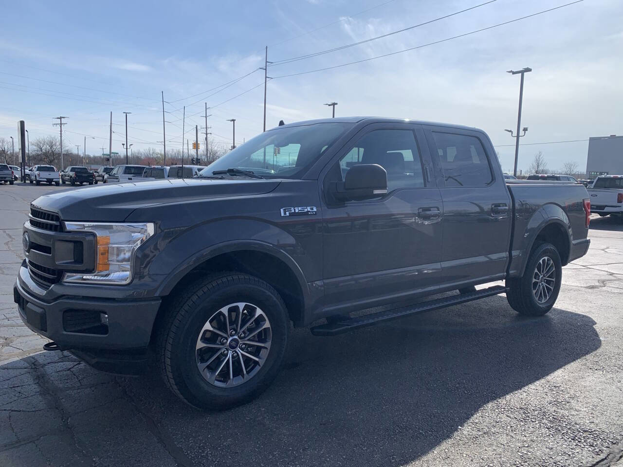 Used 2018 Ford F150 XLT w/ Equipment Group 302A Luxury image 4