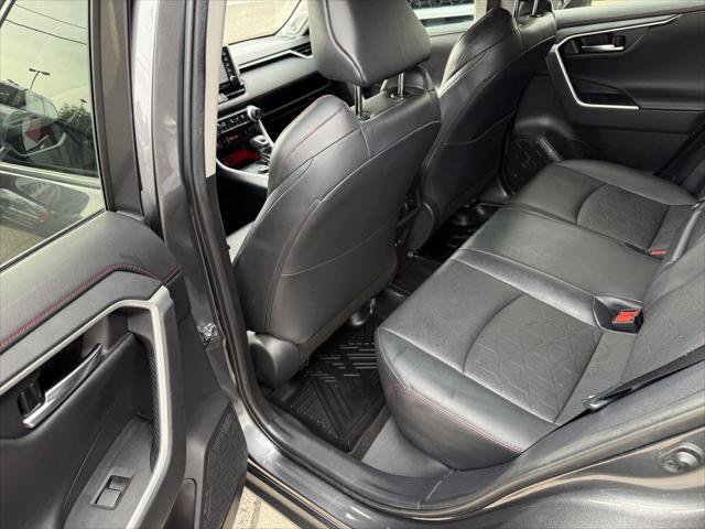 Certified 2020 Toyota RAV4 TRD Off-Road AWD/4WD image 14