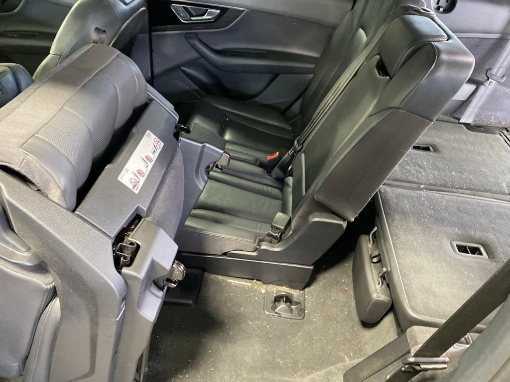 Used 2019 Audi Q7 3.0T Prestige AWD/4WD image 10
