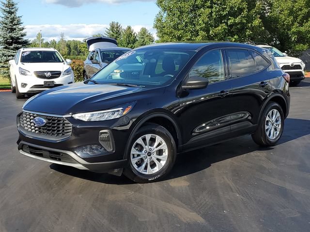 Used 2025 Ford Escape Active FWD image 31
