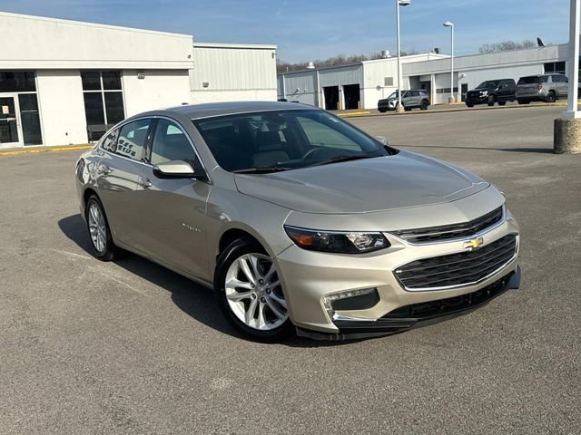 Used 2016 Chevrolet Malibu LT image 2