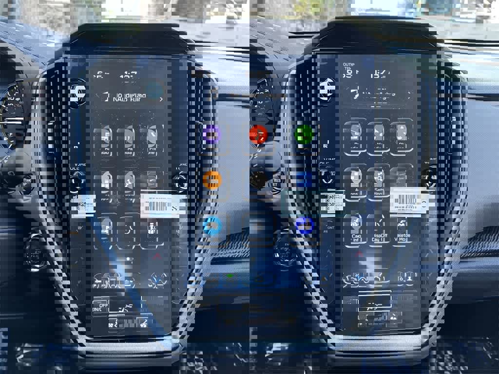 New 2025 Subaru Crosstrek 2.5i Sport w/ Popular Package #3A image 17