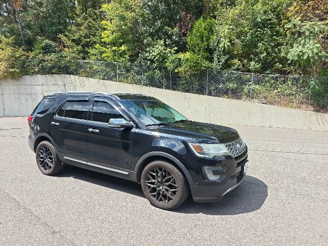 Used 2016 Ford Explorer Platinum AWD/4WD image 1