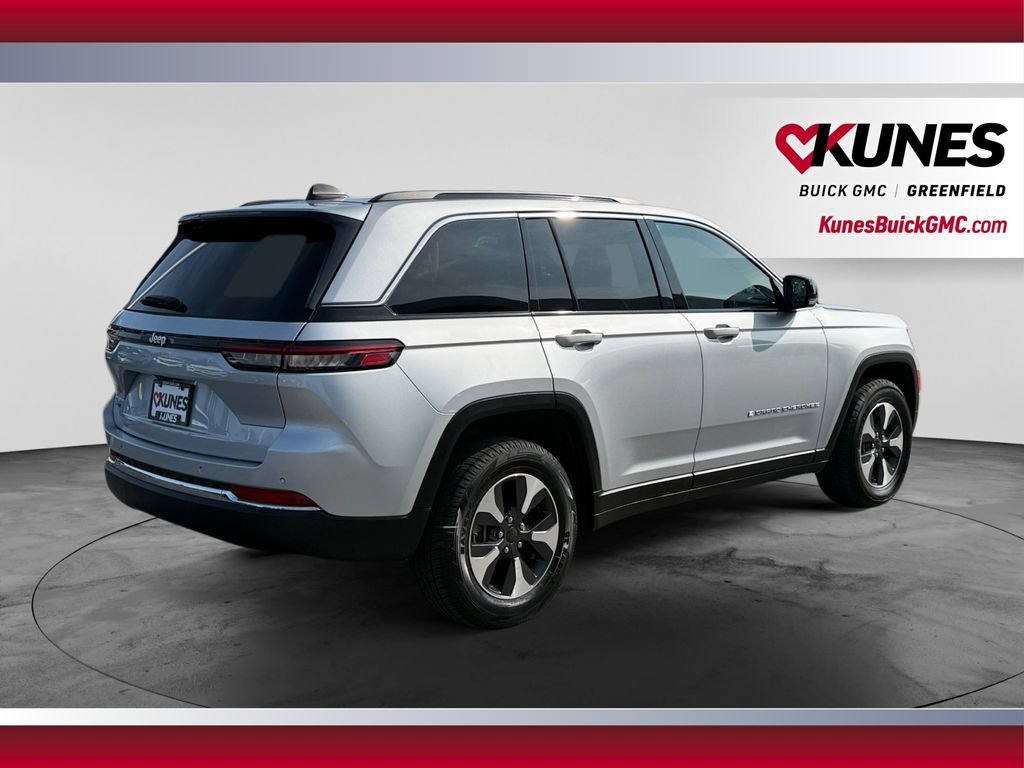 Used 2024 Jeep Grand Cherokee Limited 4xe AWD/4WD image 10