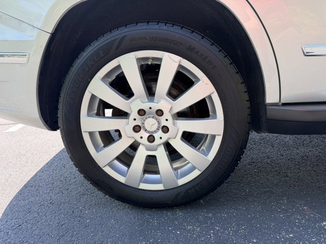 Used 2012 Mercedes-Benz GLK 350 4MATIC image 30