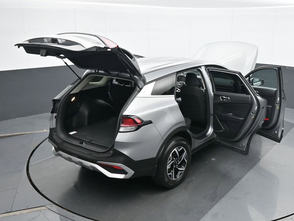 Used 2023 Kia Sportage LX image 39