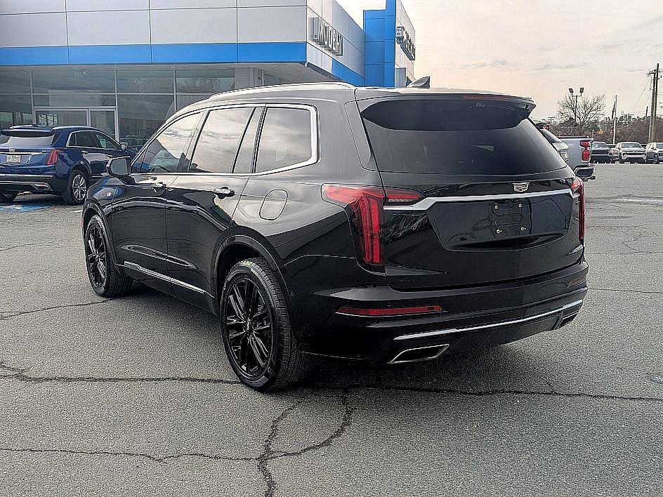 Used 2020 Cadillac XT6 Premium Luxury image 7