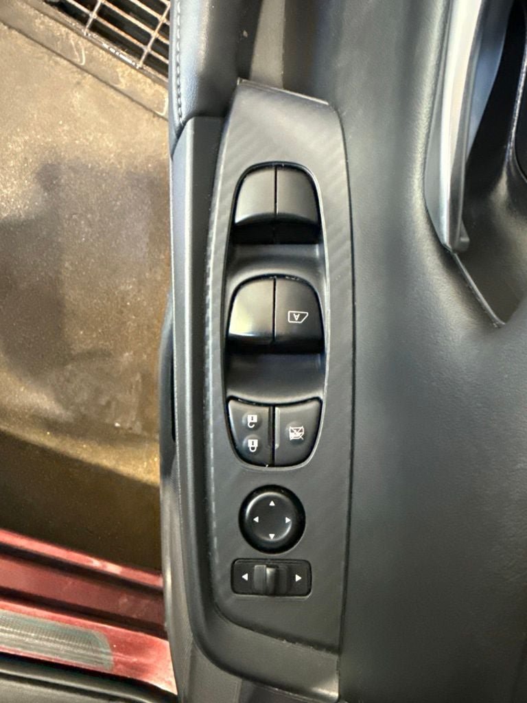 Used 2024 Nissan Sentra SV FWD image 15